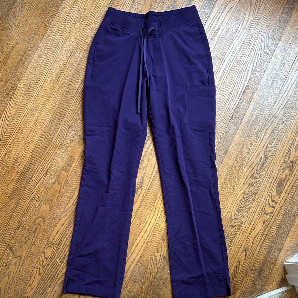 Women’s Deep Purple Mandala Scrubs XS